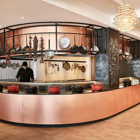 Grecotel Casa Marron Szálloda 4*