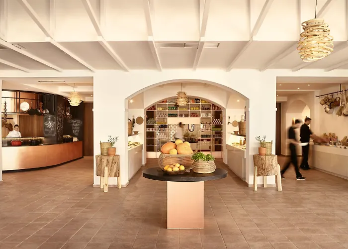Отель Grecotel Casa Marron